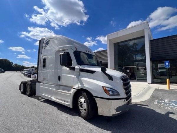 Freightliner Cascadia Vanguard Truck Centers