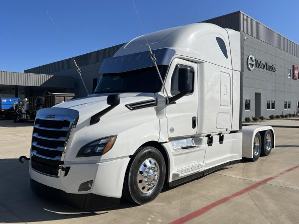 2019 FREIGHTLINER CASCADIA 126 - Vanguard Truck Centers