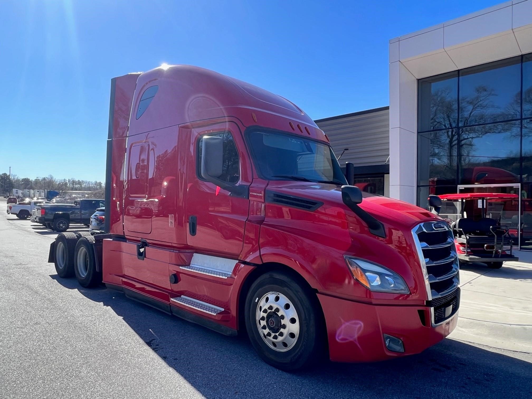 2019 FREIGHTLINER CASCADIA 126 Vanguard Truck Centers