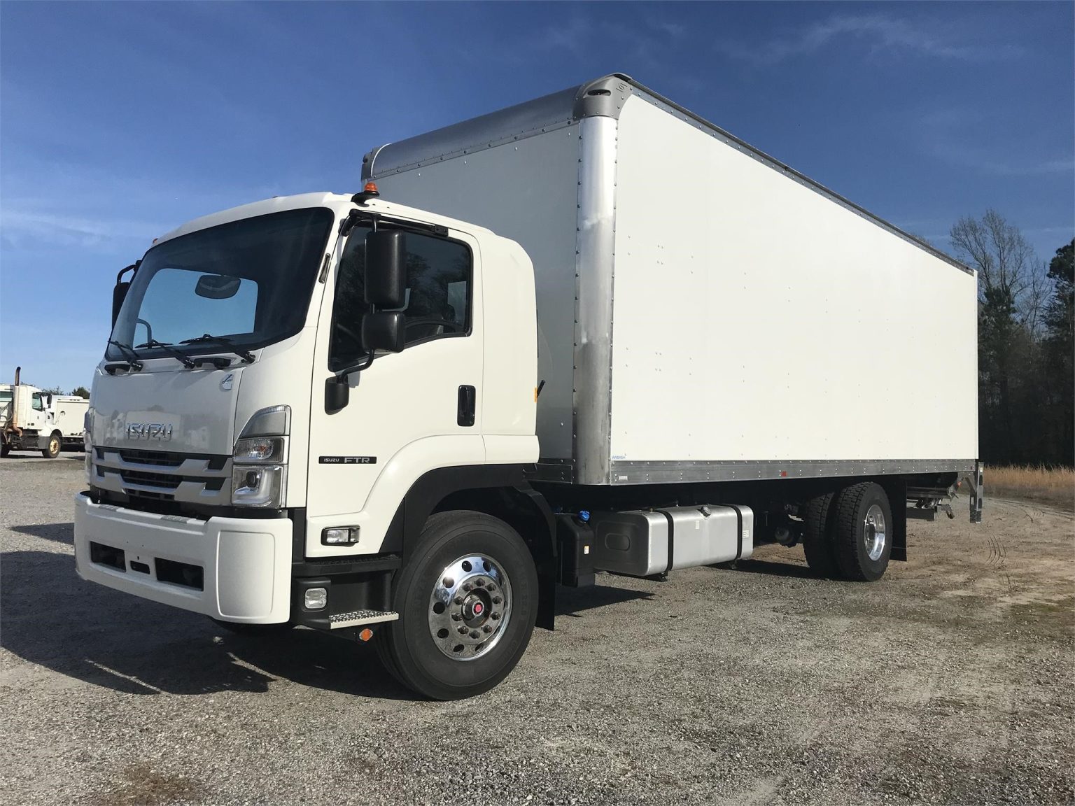 2023 ISUZU FTR - Vanguard Truck Centers