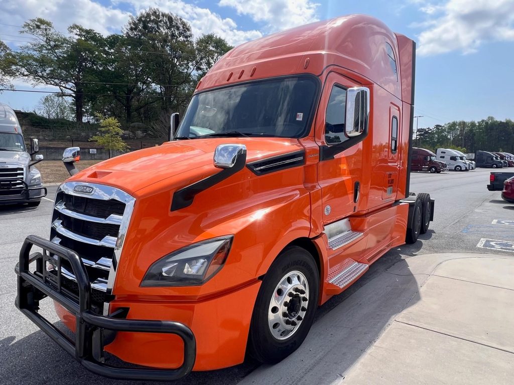 2020 FREIGHTLINER CASCADIA 126 Vanguard Truck Centers