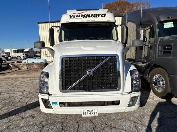 2018 VOLVO VNL64T670 - Vanguard Truck Centers