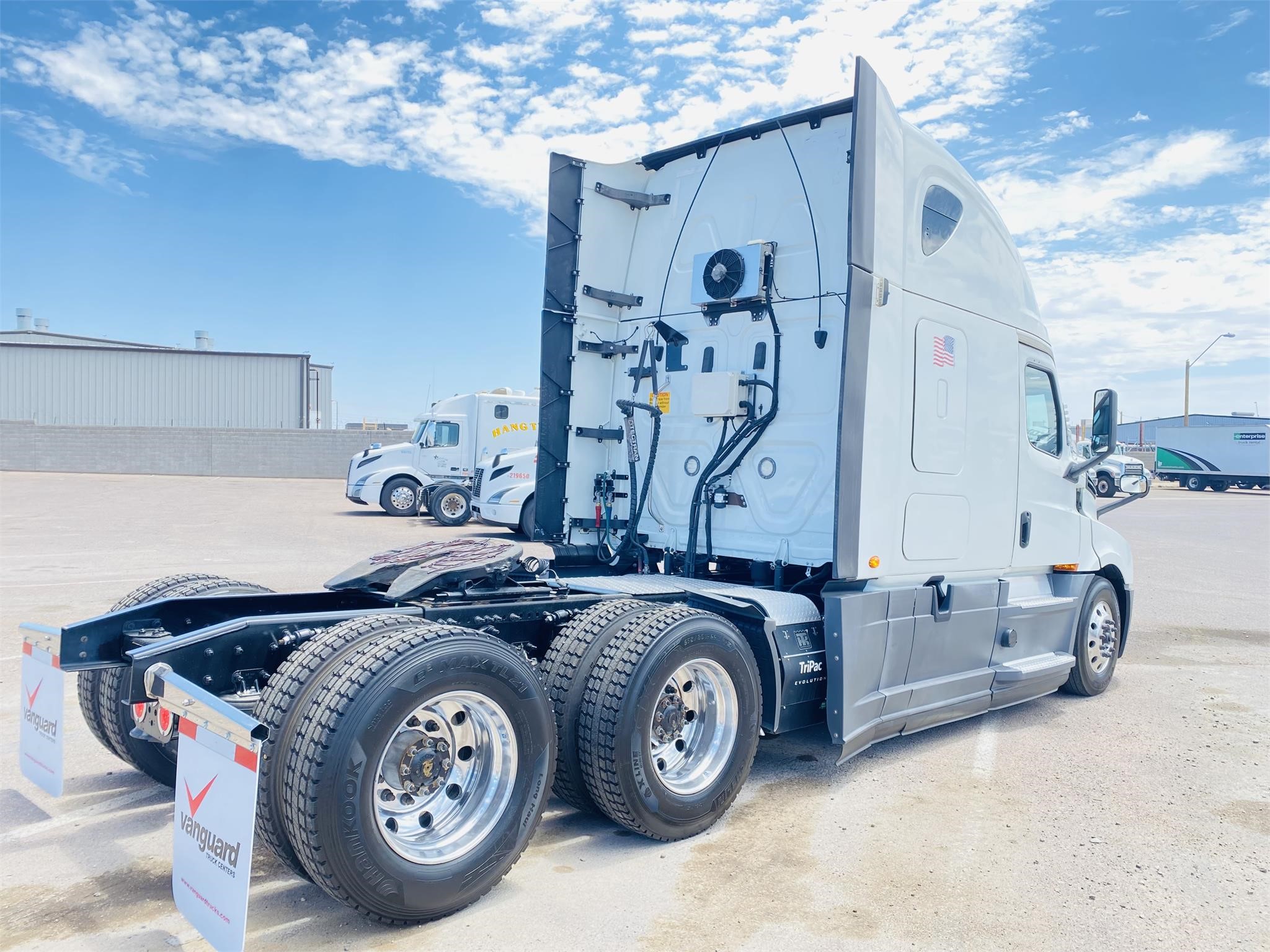 2020 FREIGHTLINER CASCADIA 126 - image 6 of 6