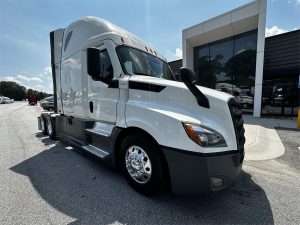 2020 FREIGHTLINER CASCADIA 126 9018179760