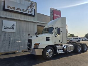 2019 MACK ANTHEM 64T 9018181225