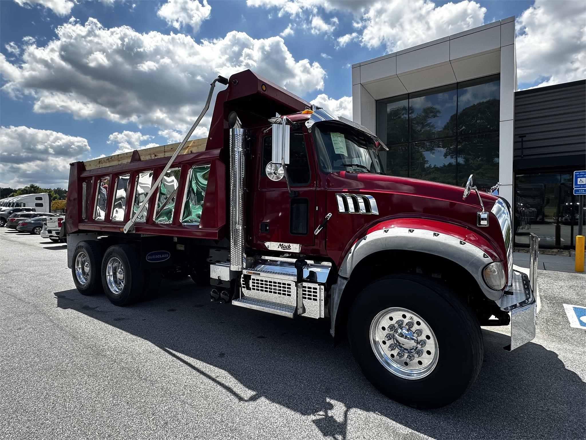 2020 MACK GRANITE 64FR - image 1 of 6