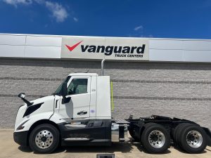 2025 VOLVO VNL64T300 9021427148