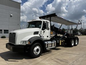 2021 MACK GRANITE 64BR 9022625017