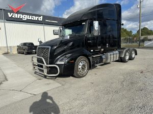 2019 VOLVO VNL64T760 9023917173