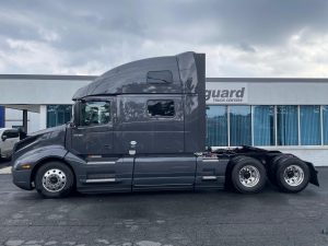 2025 VOLVO VNL64T860 9024539734