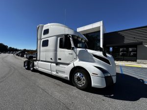 2022 VOLVO VNL64T860 9026855237