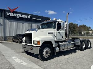 2018 MACK PINNACLE 64T 9027293238