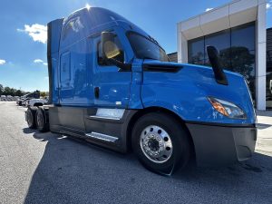 2021 FREIGHTLINER CASCADIA 126 9027747555