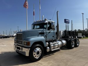 2020 MACK PINNACLE 64T 9030320750