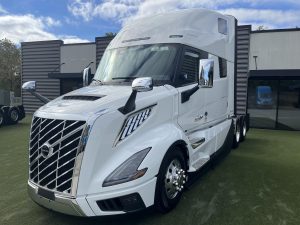 2025 VOLVO VNL64T860 9030629957