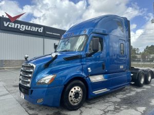 2019 FREIGHTLINER CASCADIA 126 9030631593