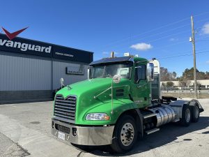 2017 MACK PINNACLE CXU613 9035465629