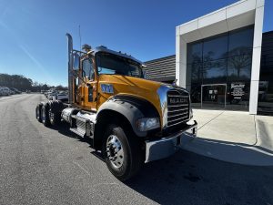 2023 MACK GRANITE 64BT 9035937315