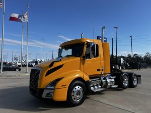 2021 VOLVO VNL62T300 9035969149