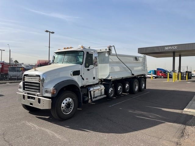 2025 MACK GRANITE 104FR - image 1 of 6