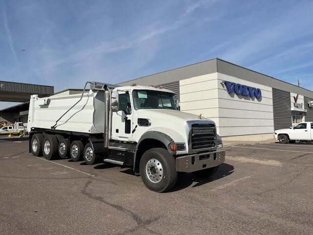 2025 MACK GRANITE 104FR - image 2 of 6