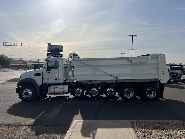 2025 MACK GRANITE 104FR - image 3 of 6