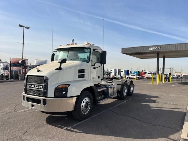 2025 MACK ANTHEM 64T - image 1 of 6