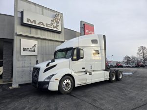 2020 VOLVO VNL64T760 9036554531