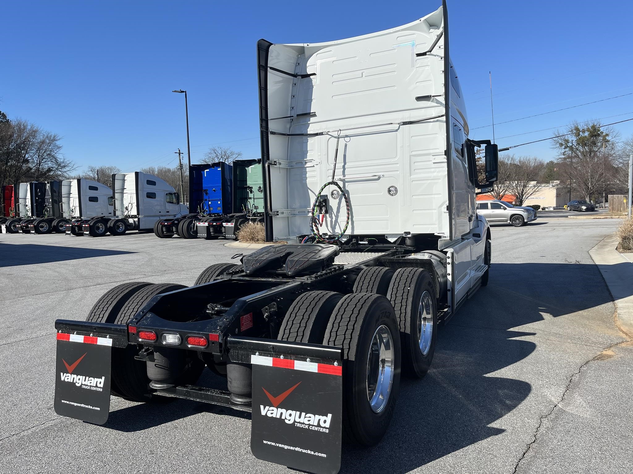 2025 VOLVO VNL64T760 - image 6 of 6