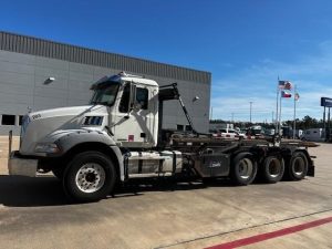 2019 MACK GRANITE 64BR 9038920757