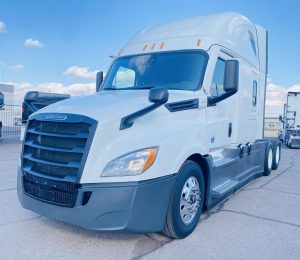 2021 FREIGHTLINER CASCADIA 126 9040004398