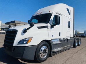 2021 FREIGHTLINER CASCADIA 126 9040165401