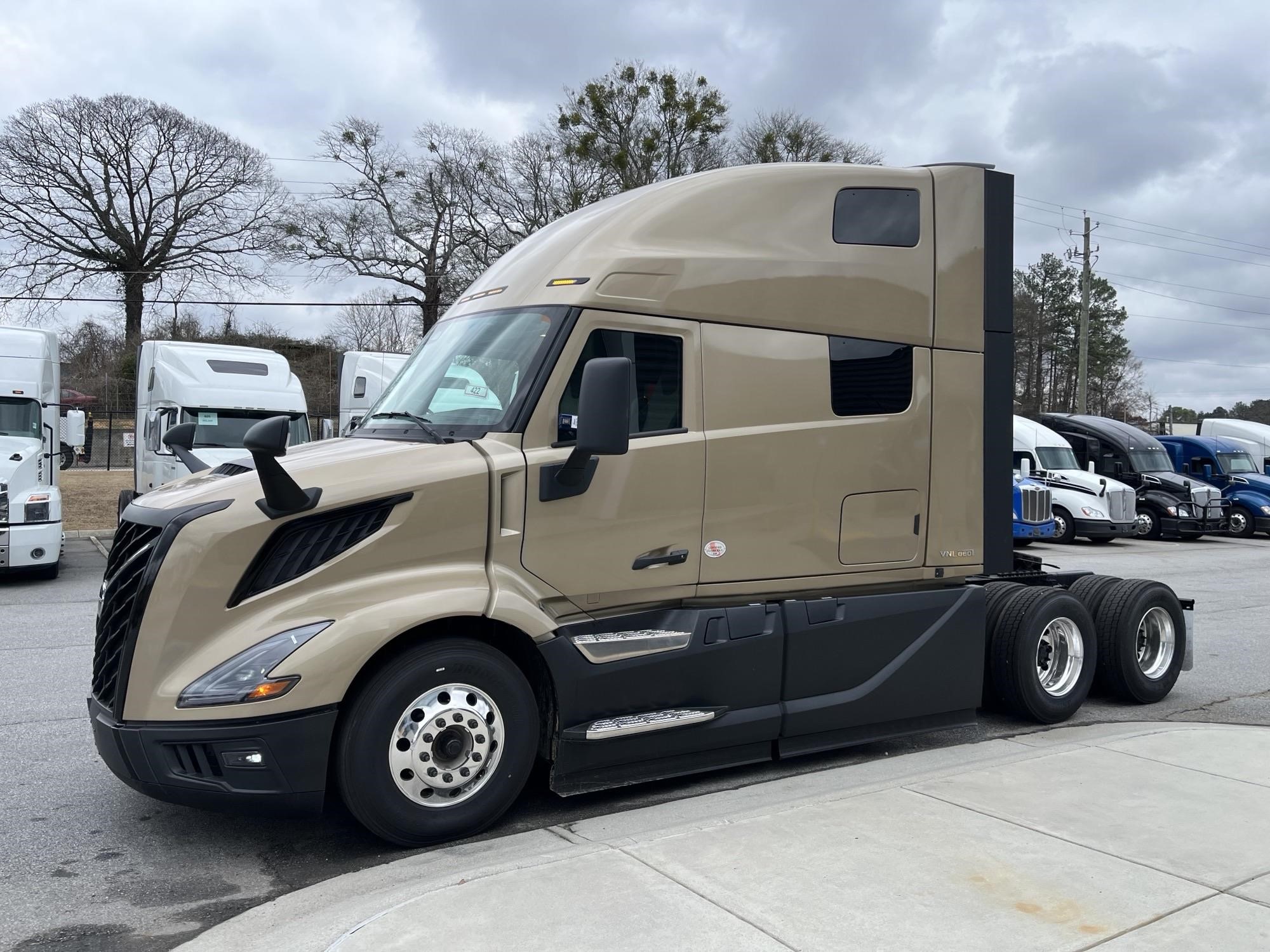 2025 VOLVO VNL64T860 - image 1 of 6