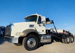 2016 MACK GRANITE GU813 9042918751