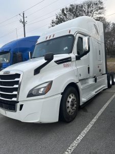 2020 FREIGHTLINER CASCADIA 126 9043072666