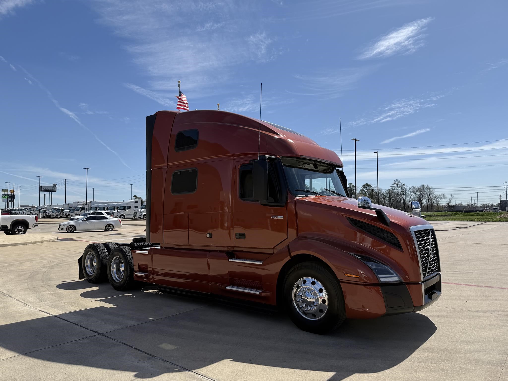 2023 VOLVO VNL64T860 - image 3 of 6