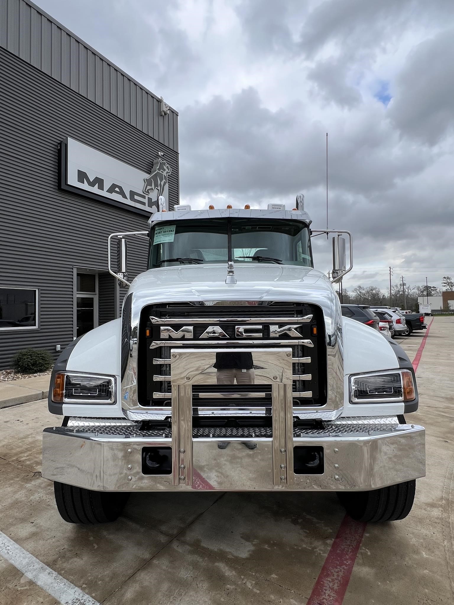 2026 MACK GRANITE 64FT - image 3 of 6