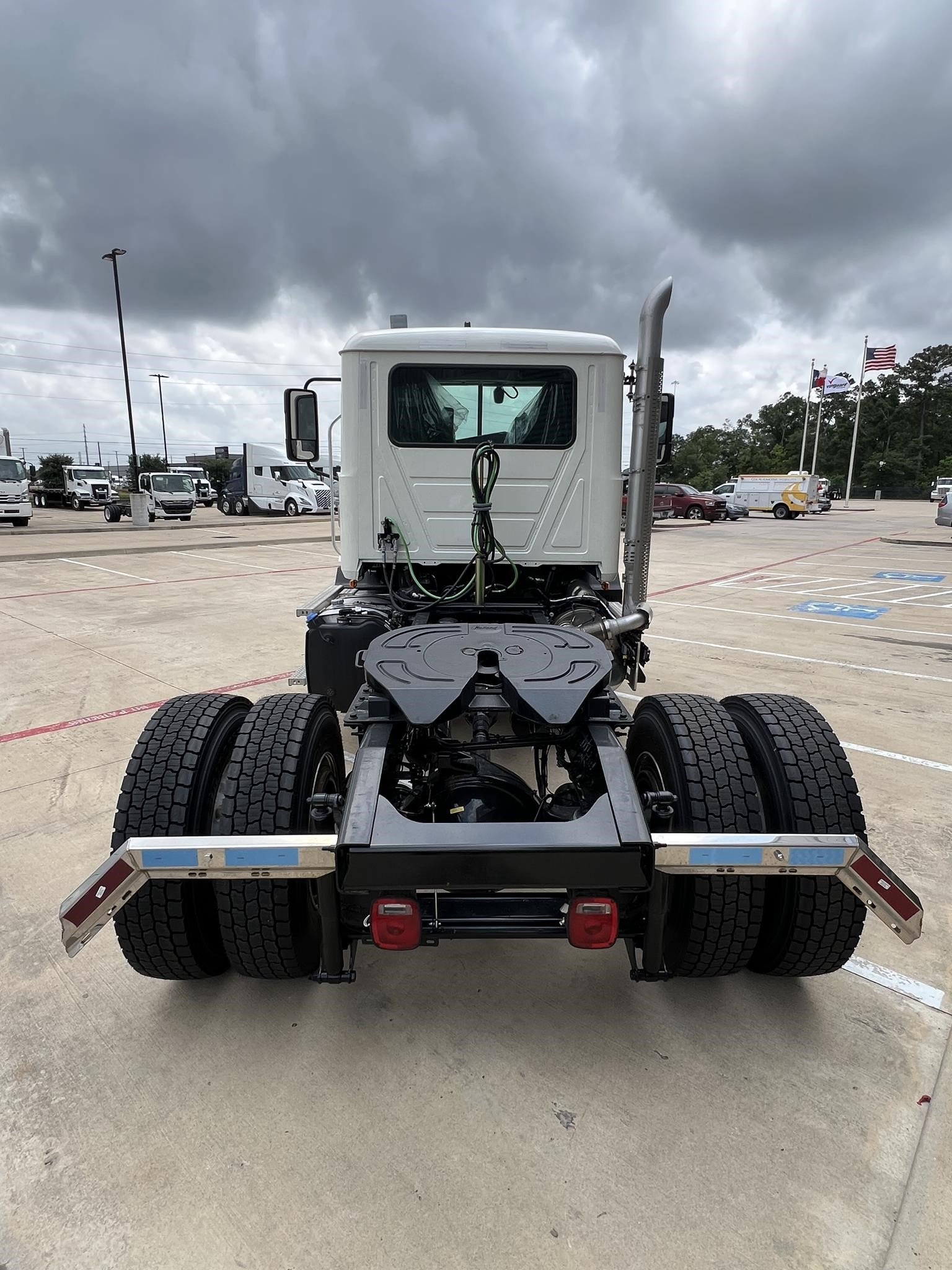 2025 MACK ANTHEM 42T - image 5 of 6