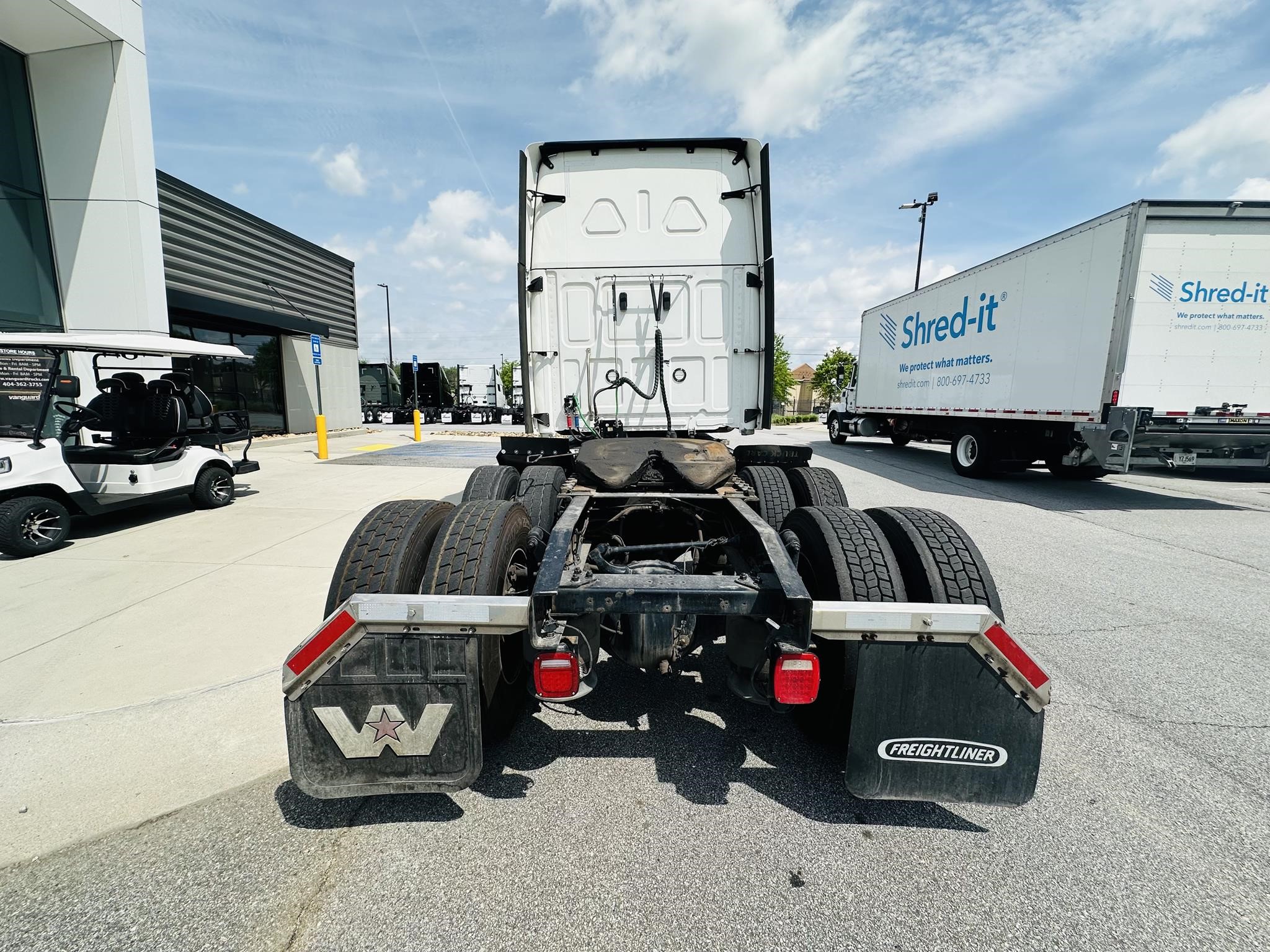 2022 WESTERN STAR 4900EX - image 4 of 6