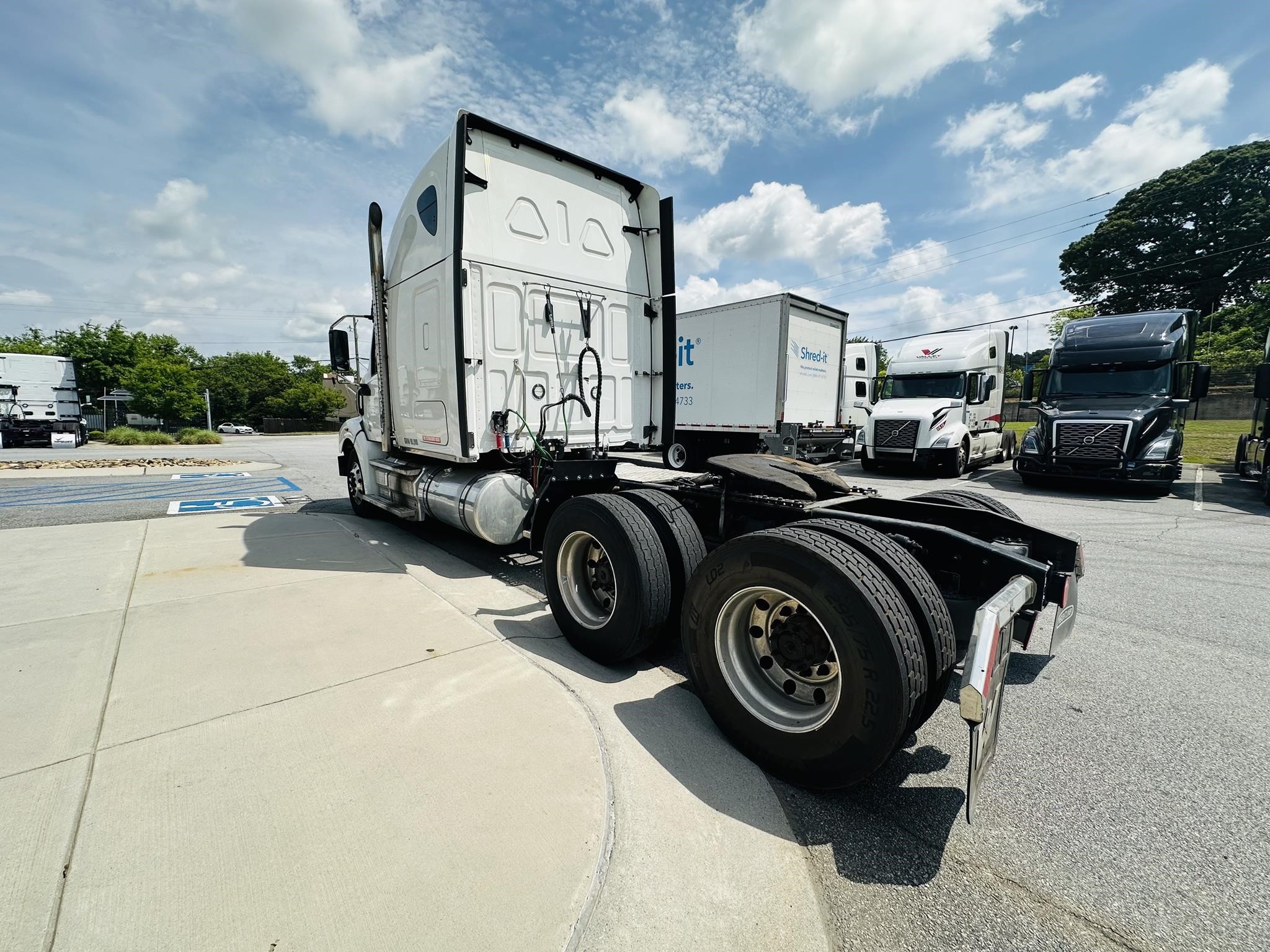 2022 WESTERN STAR 4900EX - image 5 of 6