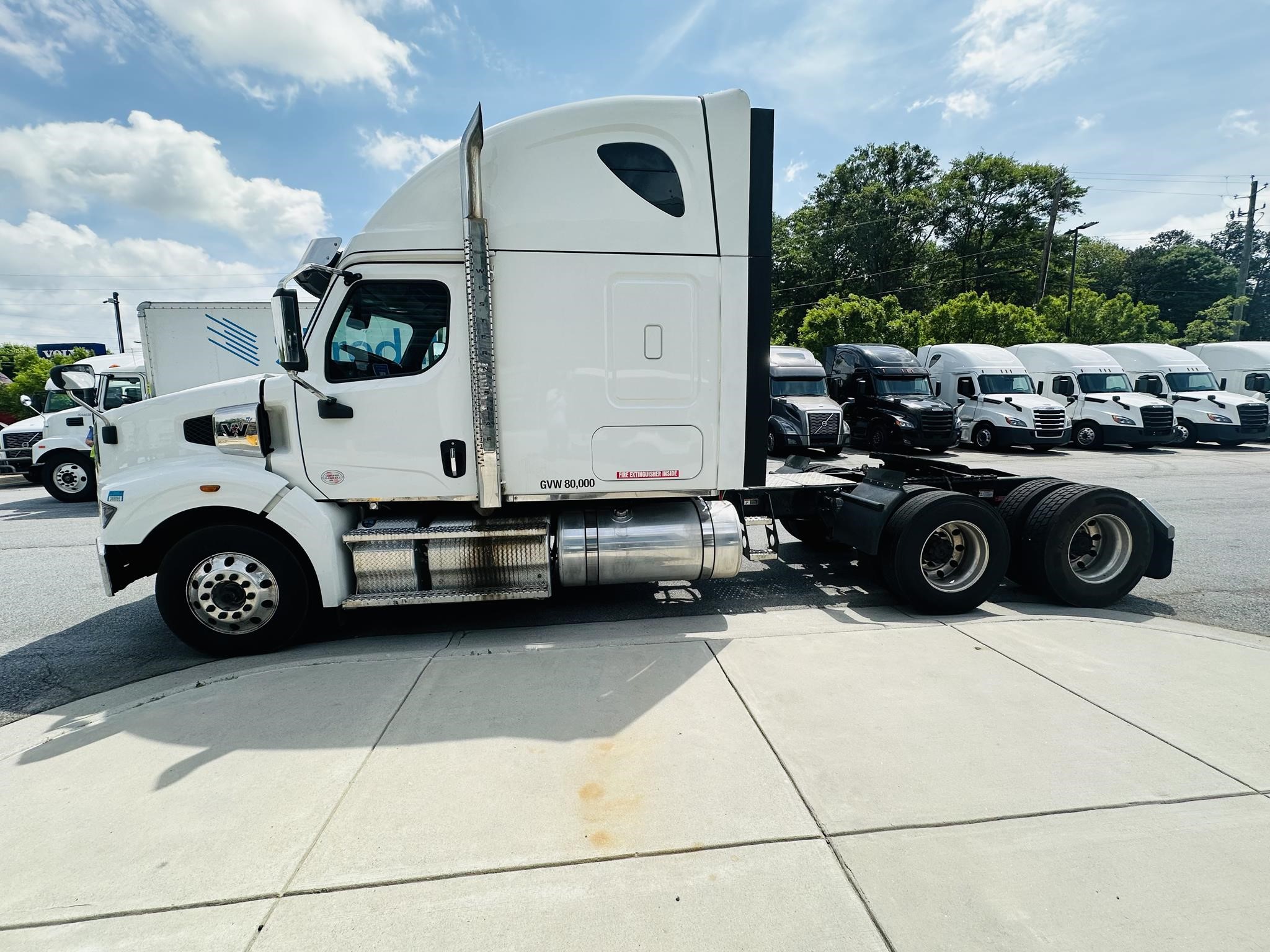 2022 WESTERN STAR 4900EX - image 6 of 6