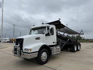 2019 VOLVO VHD64B300 9054115437