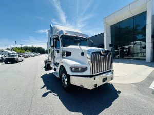 2022 WESTERN STAR 4900EX 9054302460